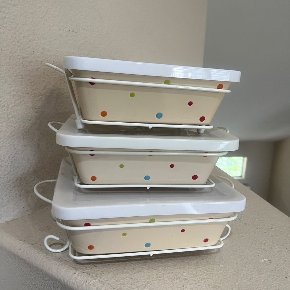 Rare 3 Set Polka Dots Temp-tations Casserole Ovenware Dishes & Rack‎